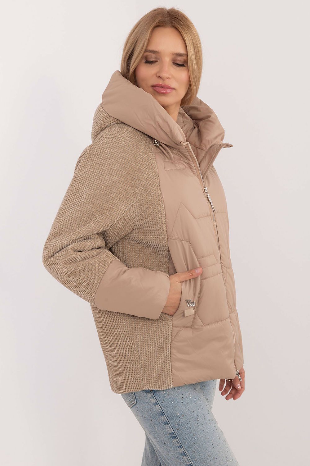 Durable Casual Jacket with Hood - Michelle & Kenza Co.