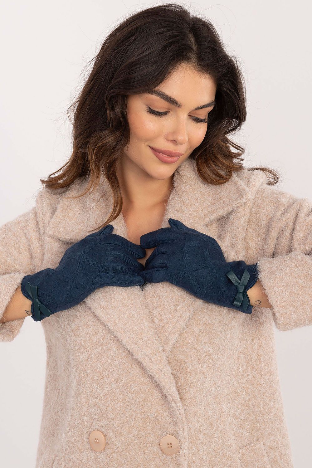 Insulated Gloves - Decorative Bows