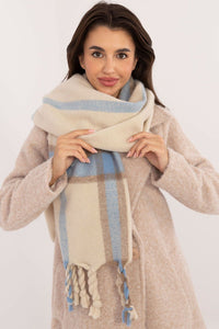 Elegant Scarf - Checkered with Tassels