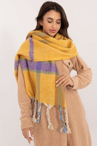 Elegant Scarf - Checkered with Tassels