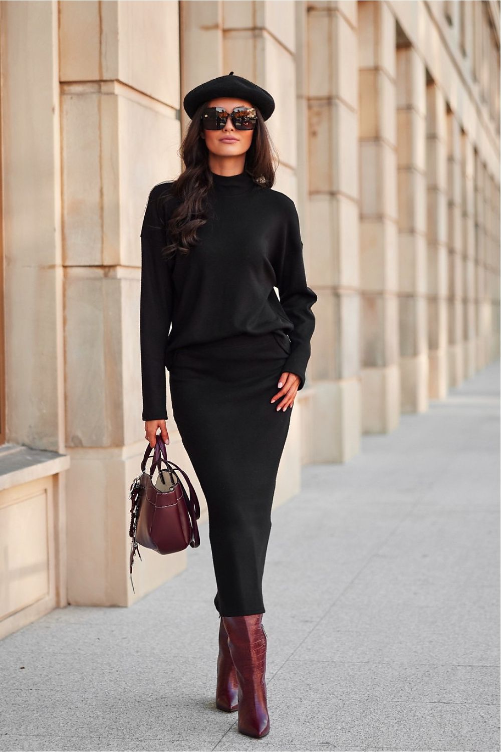 Elegant Knitted Midi Skirt