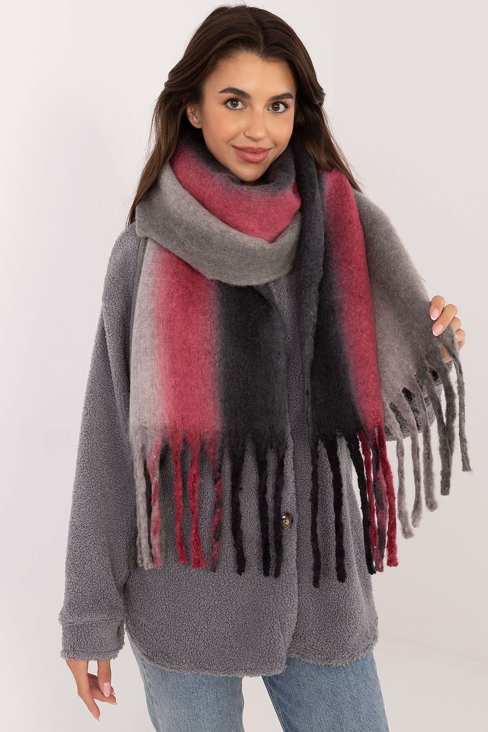 Chic Tasselled Winter Wrap