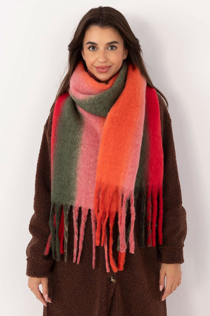 Chic Tasselled Winter Wrap