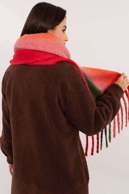 Chic Tasselled Winter Wrap