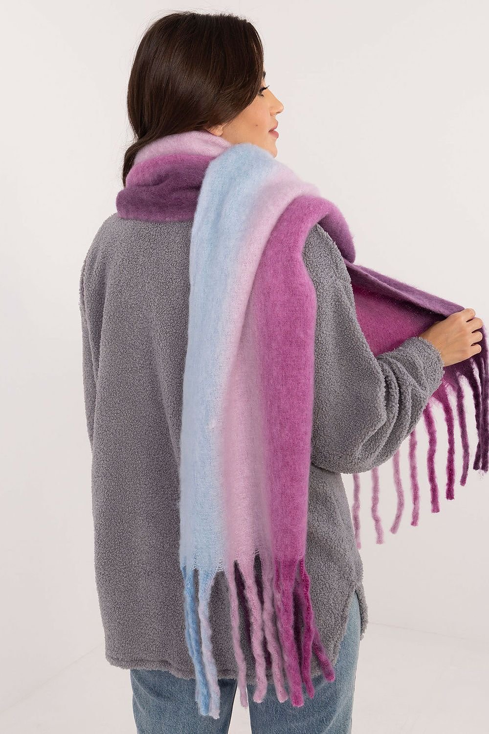 Chic Tasselled Winter Wrap