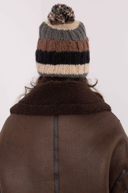 Chic Pom-Pom Winter Beanie