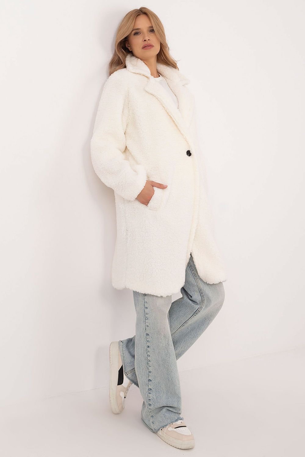 Elegant Knee-Length Coat