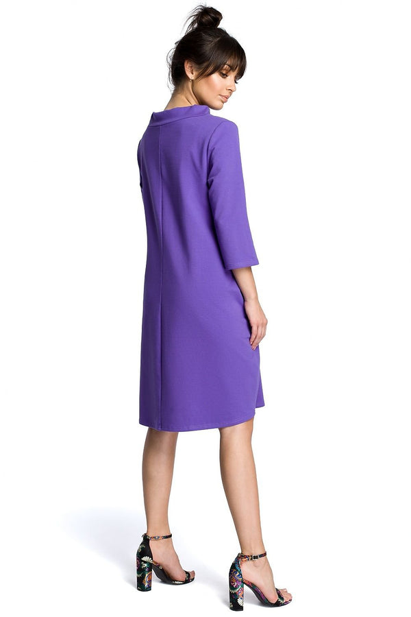 Comfortable Tie-Neck Daydress