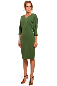 Flattering V-Neck Daydress