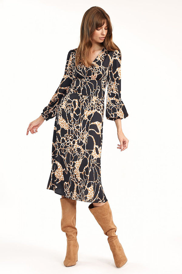 Figure-Enhancing Patterned Midi Dress