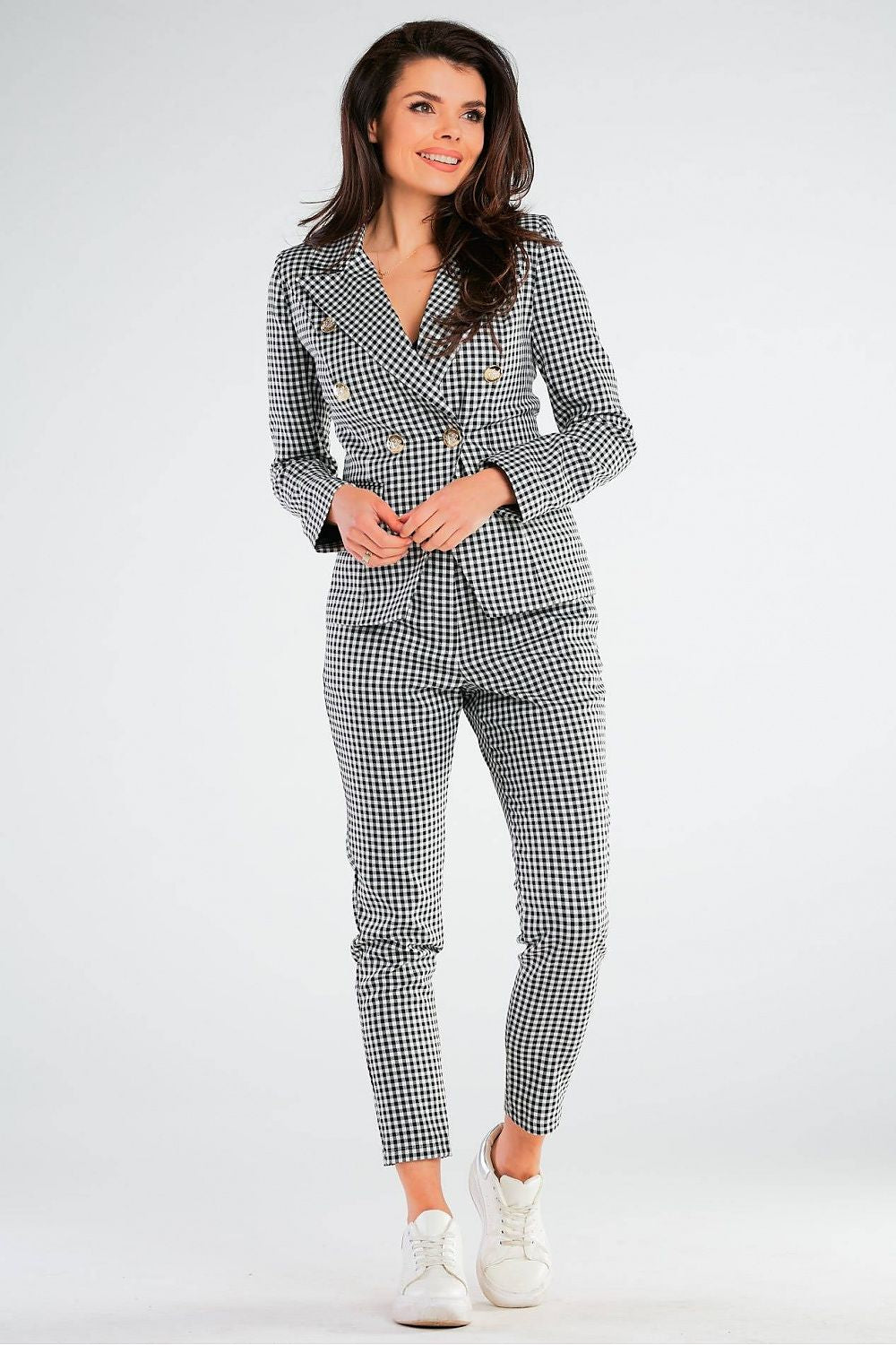 Chic Fitted Trousers with Pockets