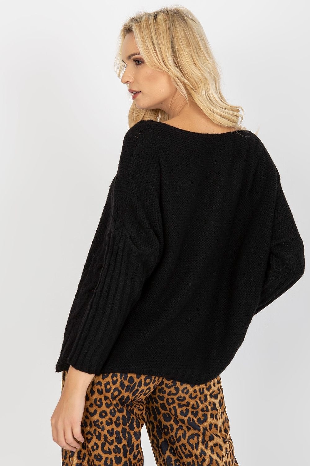 Chic Heart Neck Sweater