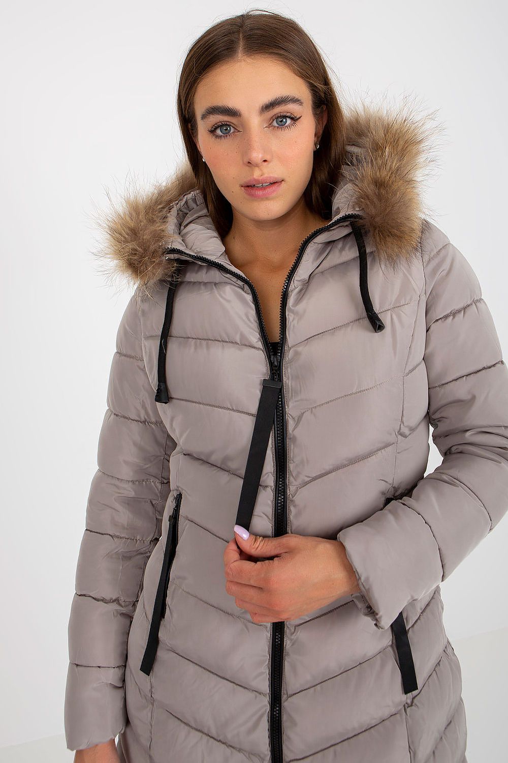 Lightweight Jacket with Zip Closure - Michelle & Kenza Co.