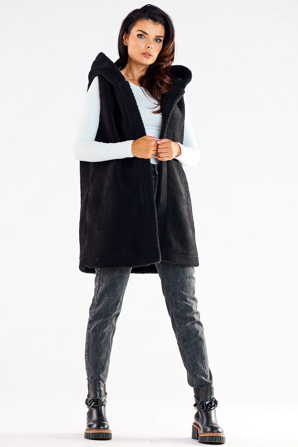 Warm Hooded Gilet with Pockets - Michelle & Kenza Co.