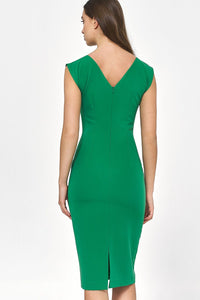 Form-Fitting Emerald V-Neck Dress