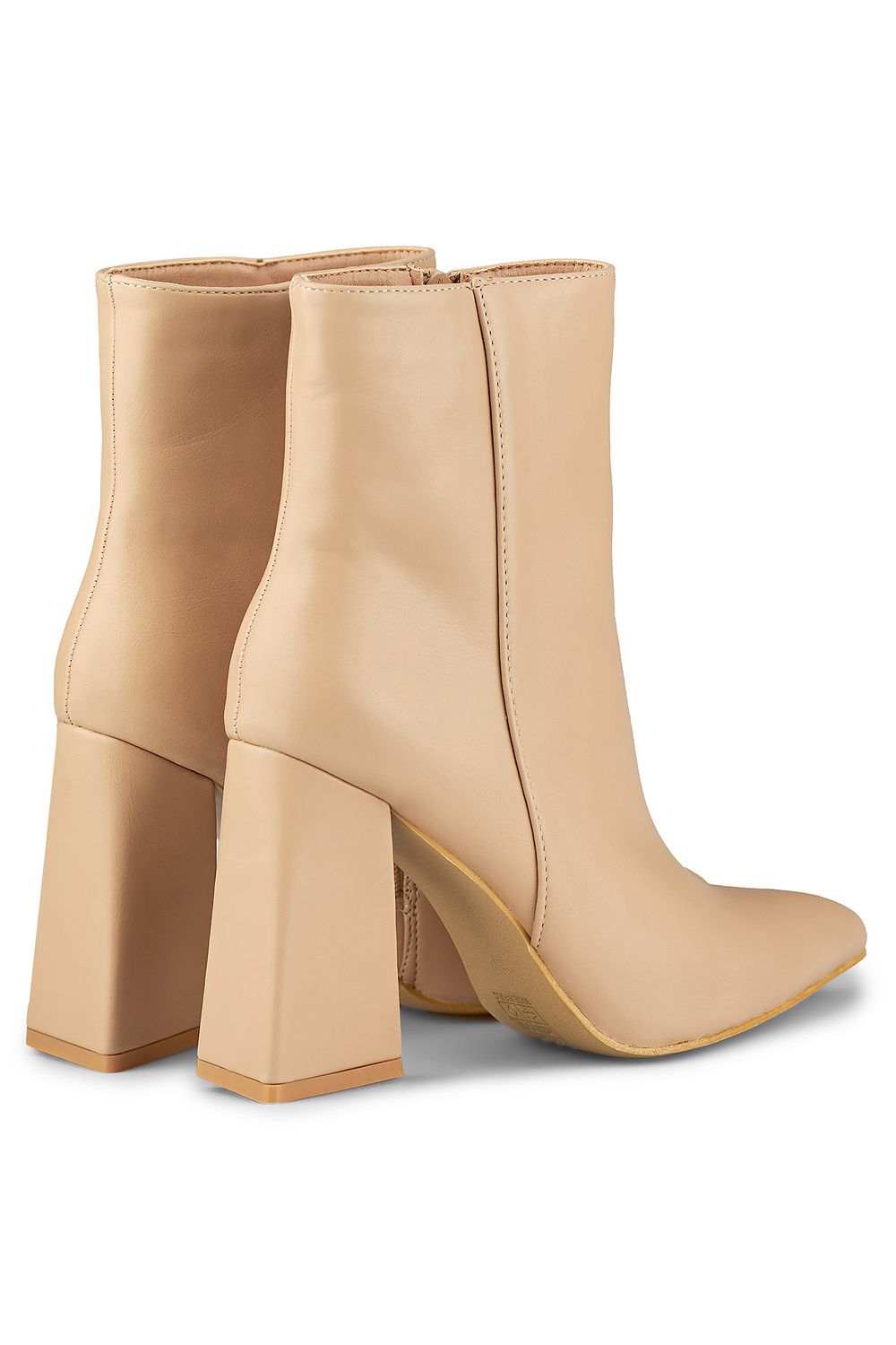 Elegant Stiletto Beige Boots