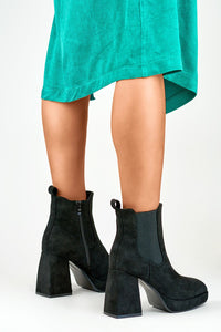 Elegant Suede Heel Boots