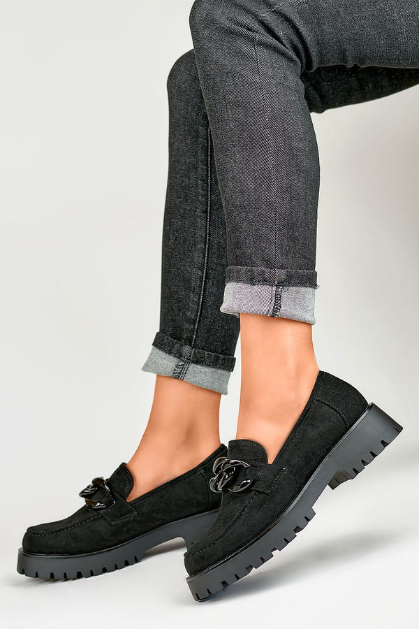 Stylish Chain-Embellished Platform Slip-Ons