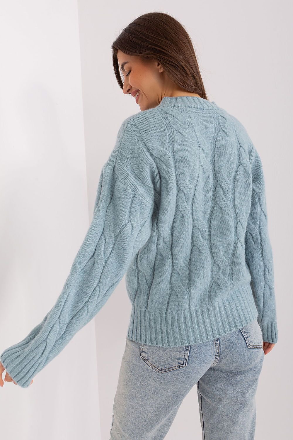 Elegant Women's Sweater