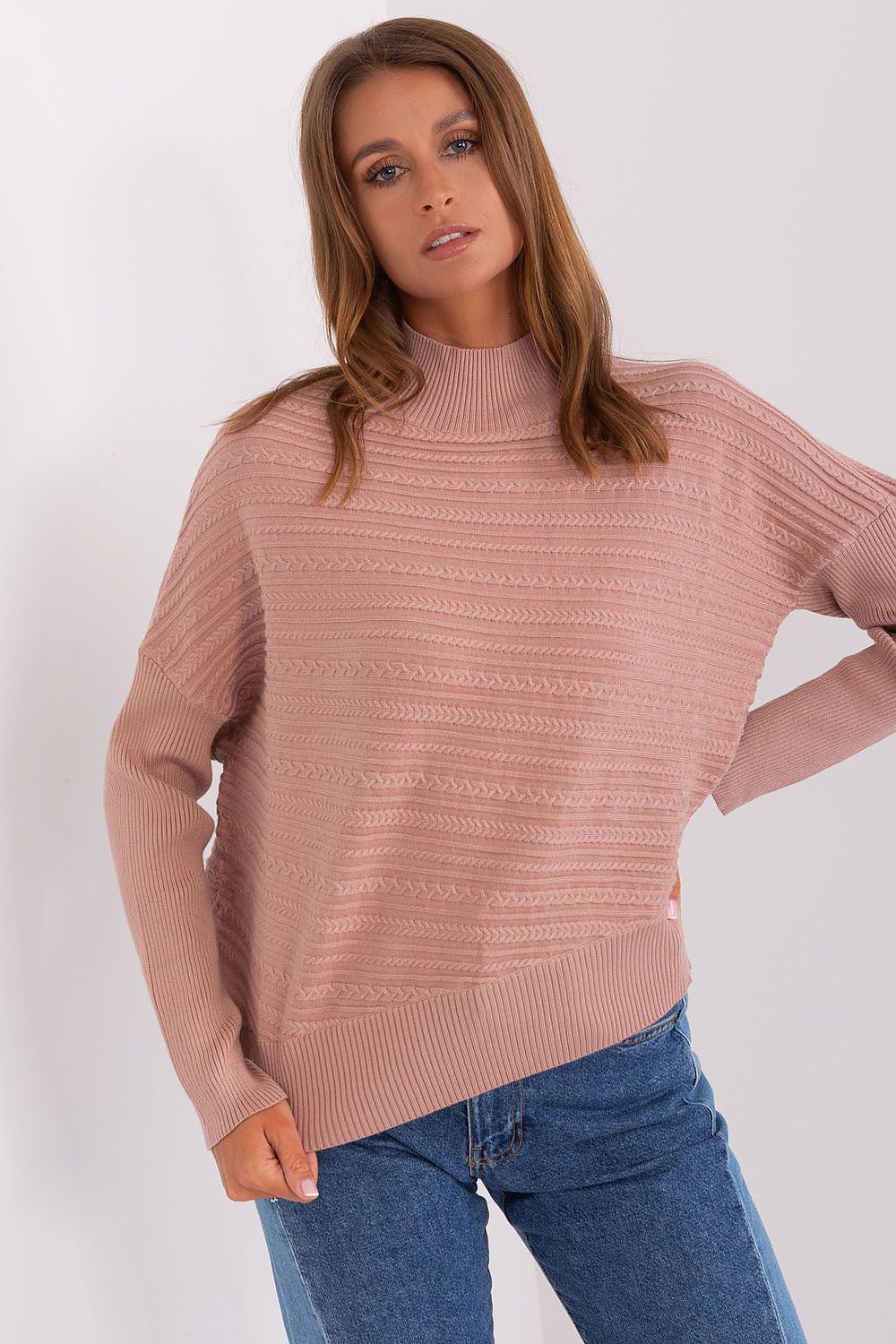 Chic Low Turtleneck Casual Sweater